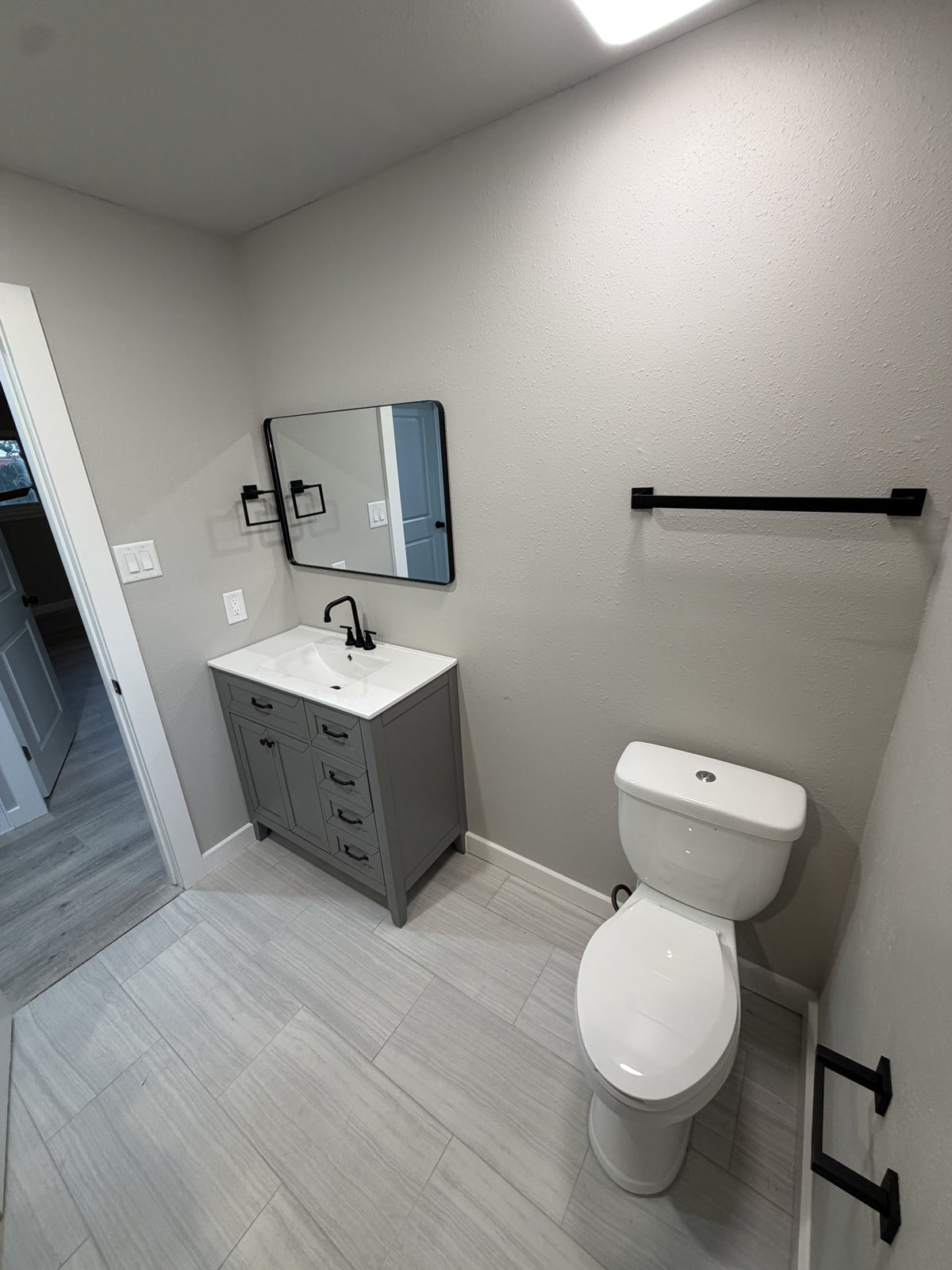 Cousin Charlie's Construction interior project